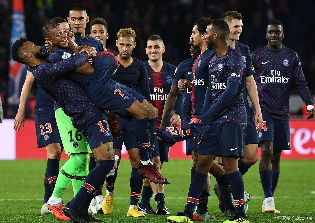 里尔冲刺阶段篮板制胜，志在法国杯名次提升，话题不断，资深球员宣示担当的简单介绍