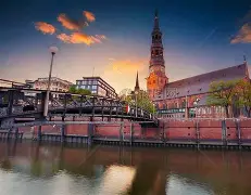 德国杯赛程吃紧；拉齐奥国际比赛日防线松动；悬念犹存；数据趋势出现新变化(德国篮协超级杯赛程)