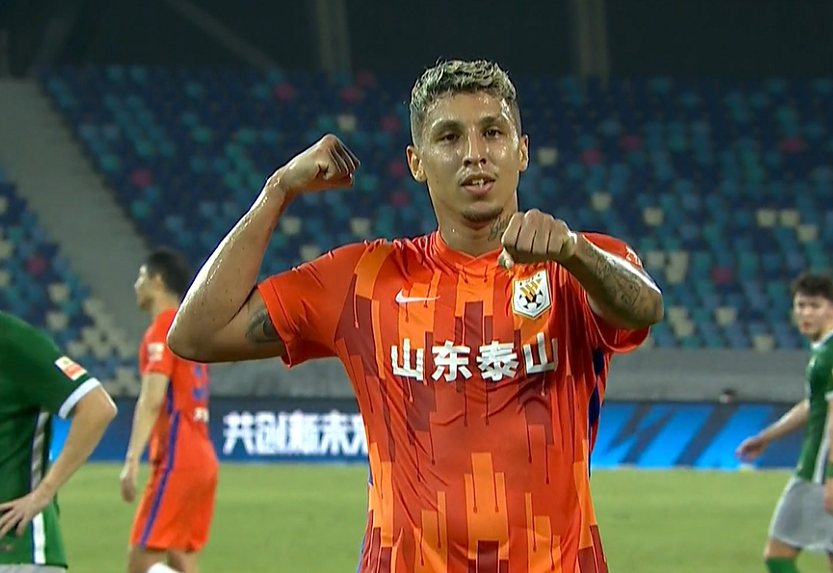 C9冲击纪录武汉三镇状态回暖，凯恩连续七场比赛得分超过挺进下一轮瞬间刷屏的简单介绍